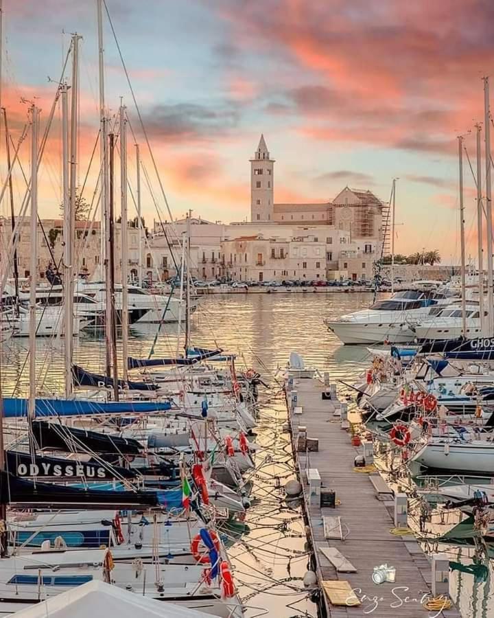 Le Rondini Διαμέρισμα Trani Εξωτερικό φωτογραφία